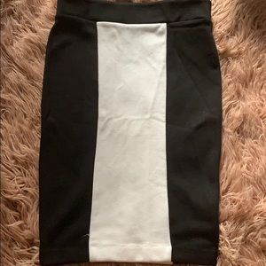 Black and whit pencil skirt